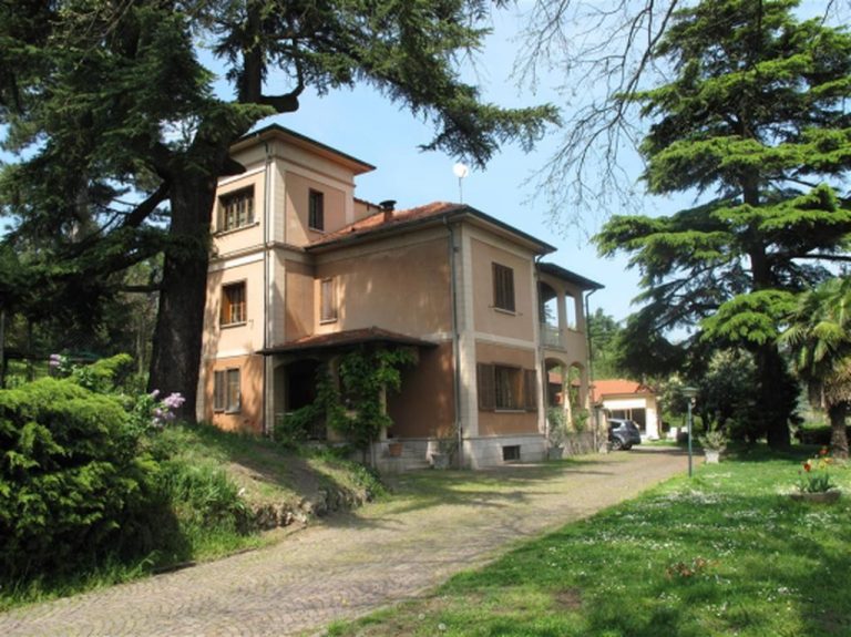 Villa Acqui T. (AL) – Rif. Vas 0320