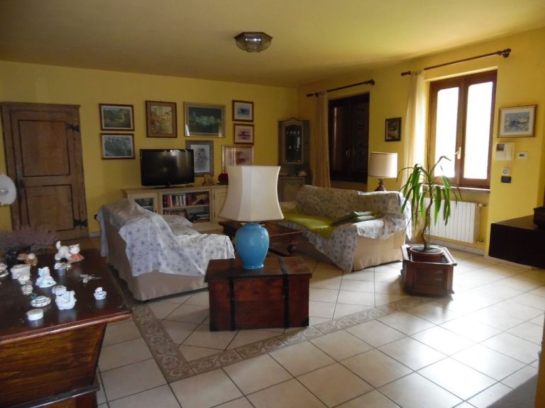 Villa Bifamiliare Acqui T. (AL) – Rif. Vas 0364