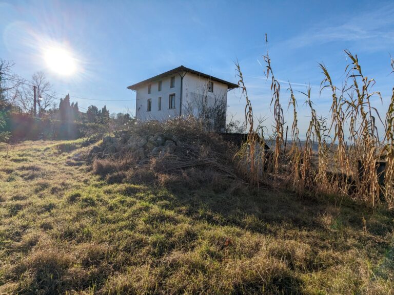 Villa Castel Rocchero (AT) – Rif. Vas 0518