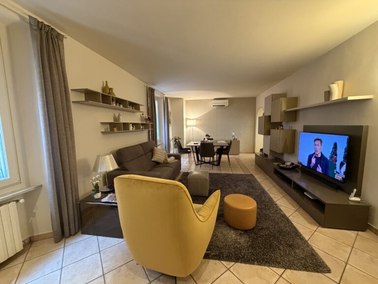 Appartamento Acqui T. (AL) – Rif. Vas 0559